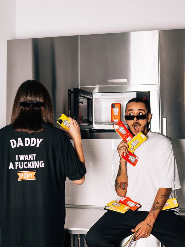 Daddy’s Pocket Signature Collection Ivory Tee and Card Slide Case Tee Ketchup Edition