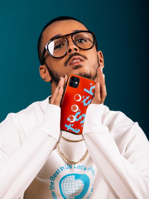 Let's Show The Best in Us Signature Collection Ivory Sweatshirt and Case